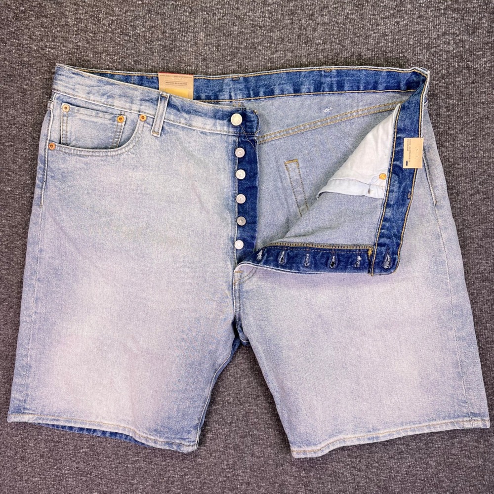 Levis 501 Shorts Mens 42 Light Wash Blue Button Fly Casual Stretch Denim Classic